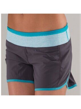 Lululemon Turbo Run Short Coal / Surge Wee Stripe / Surge